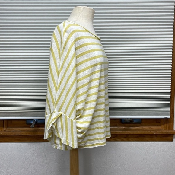 Cupcakes and Cashmere Yellow Stripe Linen Blend Flutter Sleeves Top Small - Picture 5 of 10